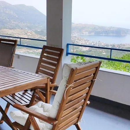 M & A Ionian Balcony Vakantiehuis *