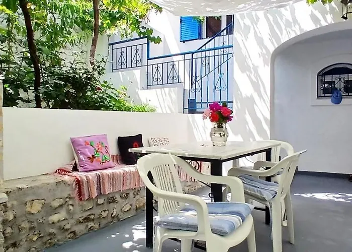 M & A Ionian Balcony *